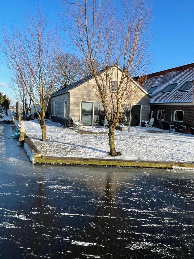 Mooi Vakantiehuis Prachtig Gelegen Aan Het Water Rijpwetering Dış mekan fotoğraf